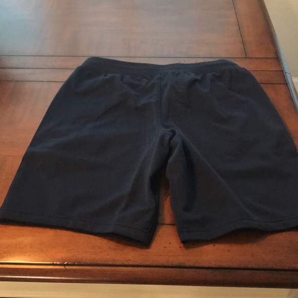Under Armour Sweat Shorts - Picture 3 of 4